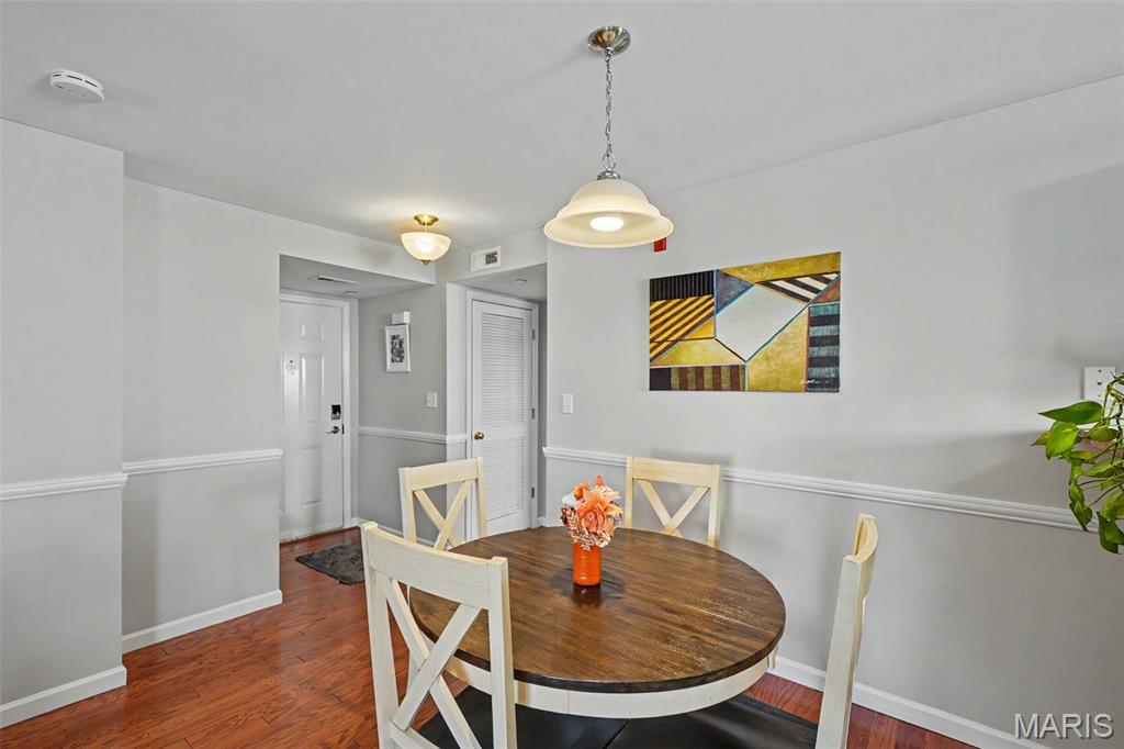 Bella Vista Condo #11 - Residential