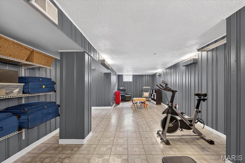 Crestwood First Add - Residential