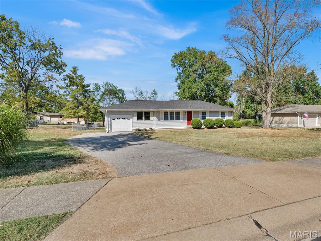 1567 Maple Lane