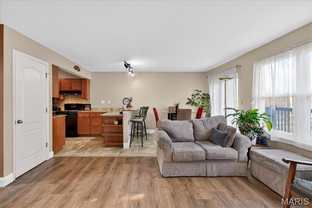 Autumn Lakes Eight Condo Thir - Residential