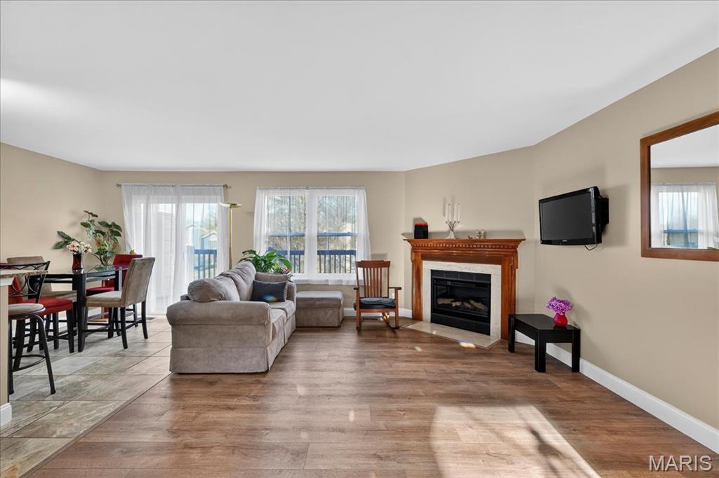 Autumn Lakes Eight Condo Thir - Residential