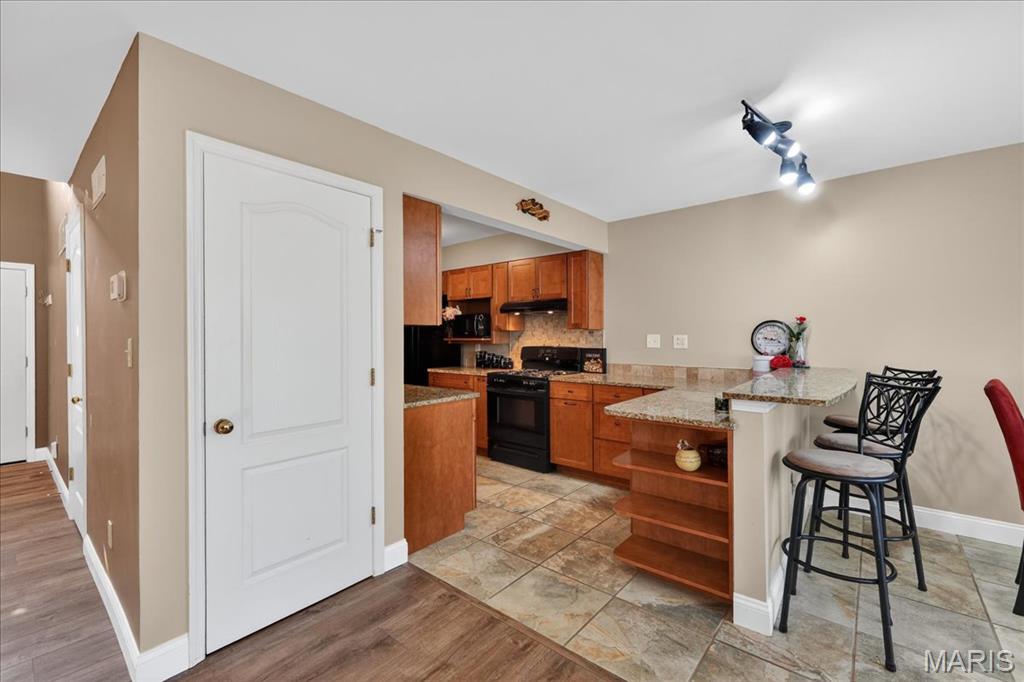 Autumn Lakes Eight Condo Thir - Residential