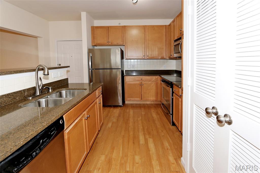 1251 Strassner Drive 2301