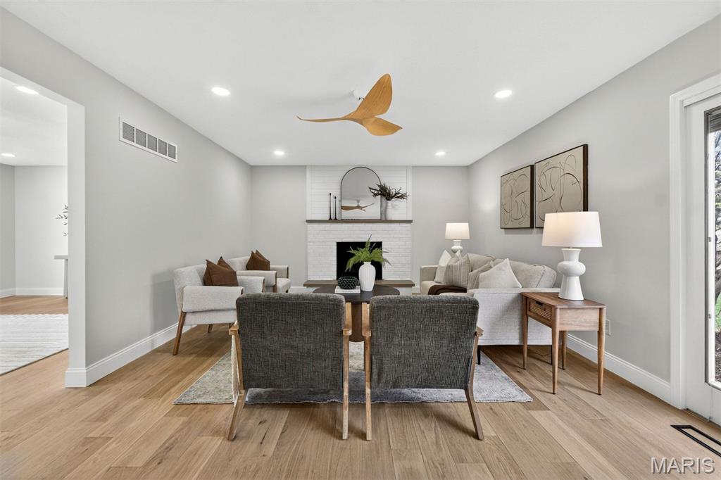 Royal Acres Place 4 - Residential