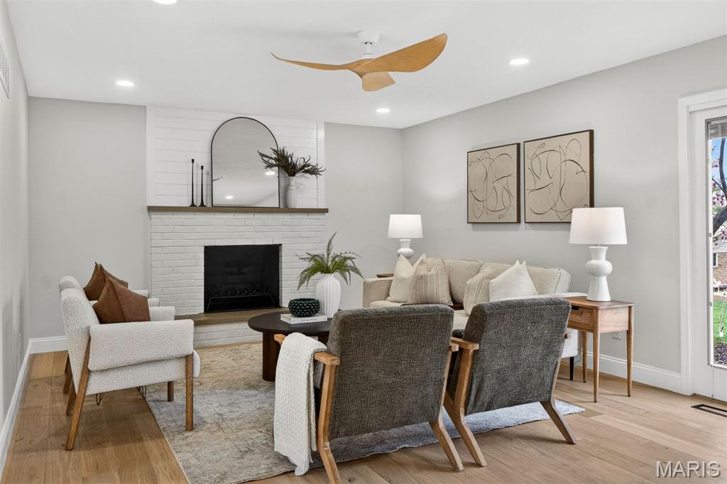 Royal Acres Place 4 - Residential