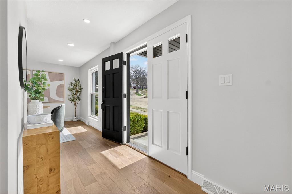 Royal Acres Place 4 - Residential