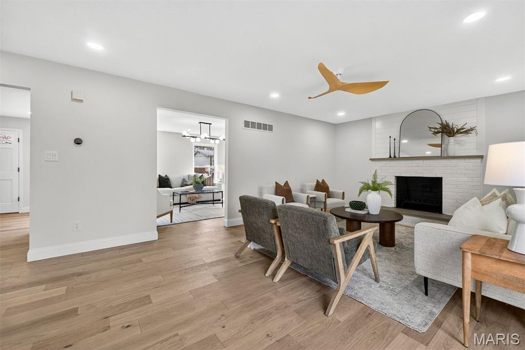 Royal Acres Place 4 - Residential