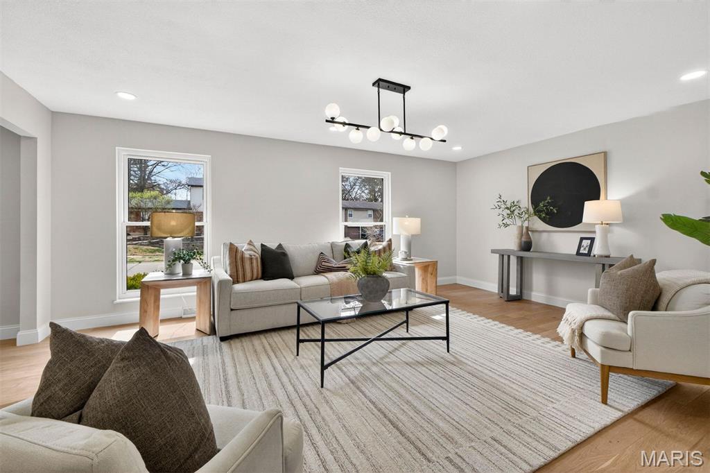 Royal Acres Place 4 - Residential