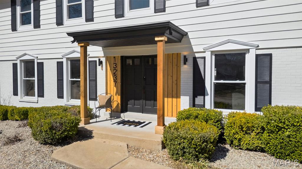 Royal Acres Place 4 - Residential