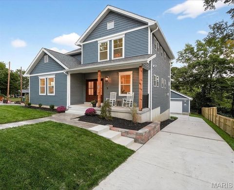 Photo of 814 Holland Avenue, Webster Groves, MO 63119 (MLS # 25067697)