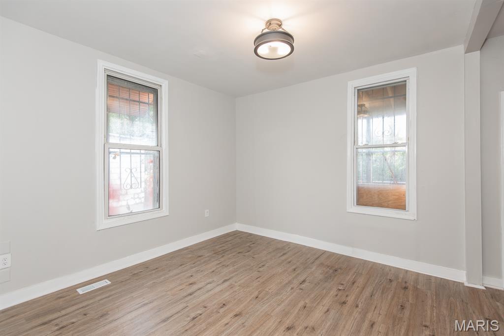 St Louis, Missouri 63115, United States, 3 Bedrooms Bedrooms, ,1 BathroomBathrooms,Residential,Coming Soon,239648