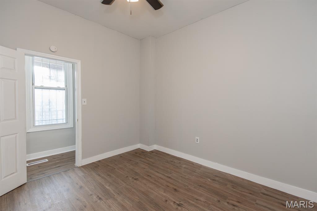 St Louis, Missouri 63115, United States, 3 Bedrooms Bedrooms, ,1 BathroomBathrooms,Residential,Coming Soon,239648