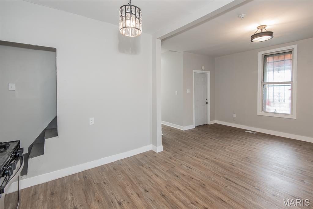 St Louis, Missouri 63115, United States, 3 Bedrooms Bedrooms, ,1 BathroomBathrooms,Residential,Coming Soon,239648