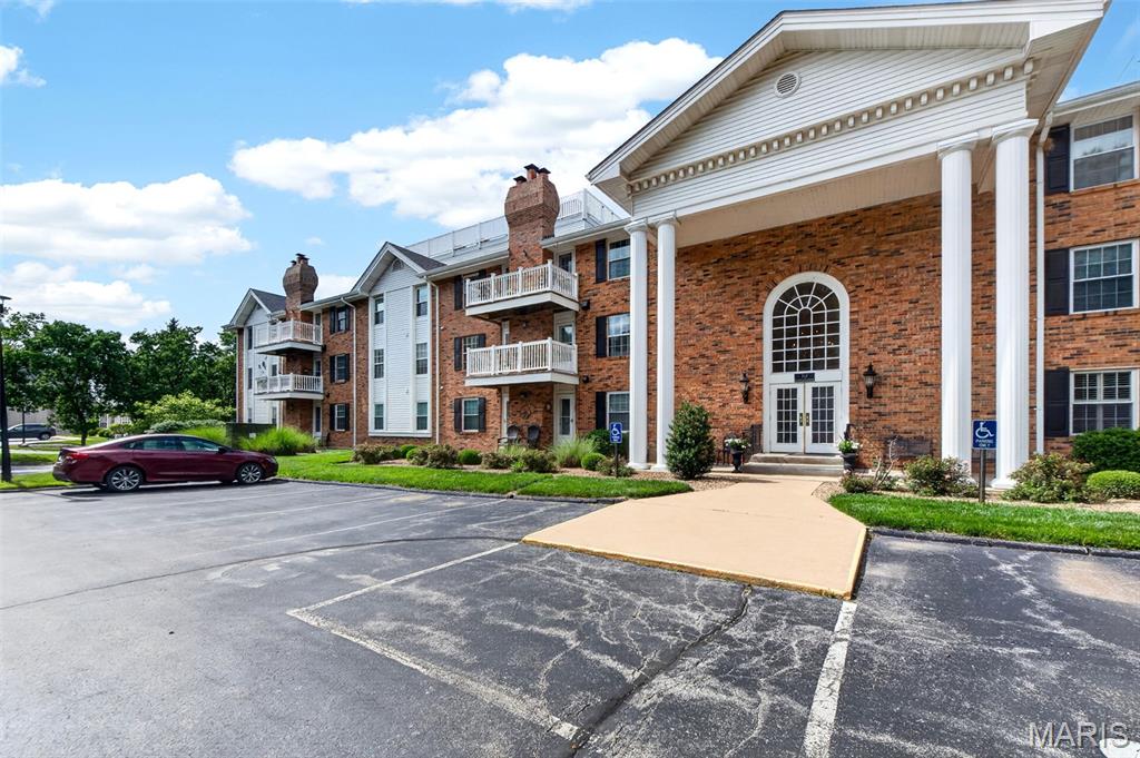 312 Clayton Crossing Drive 204