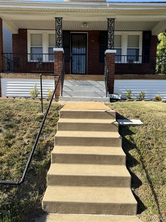Photo of 5379 Arlington Avenue, St Louis, MO 63120 (MLS # 26067097)