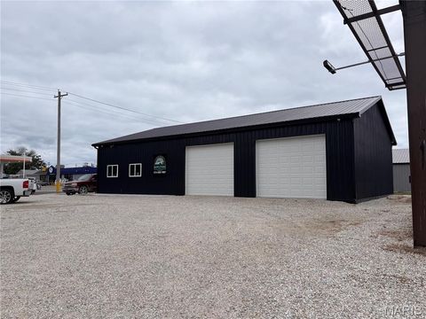 804 Us-54 Vandalia MO 63382