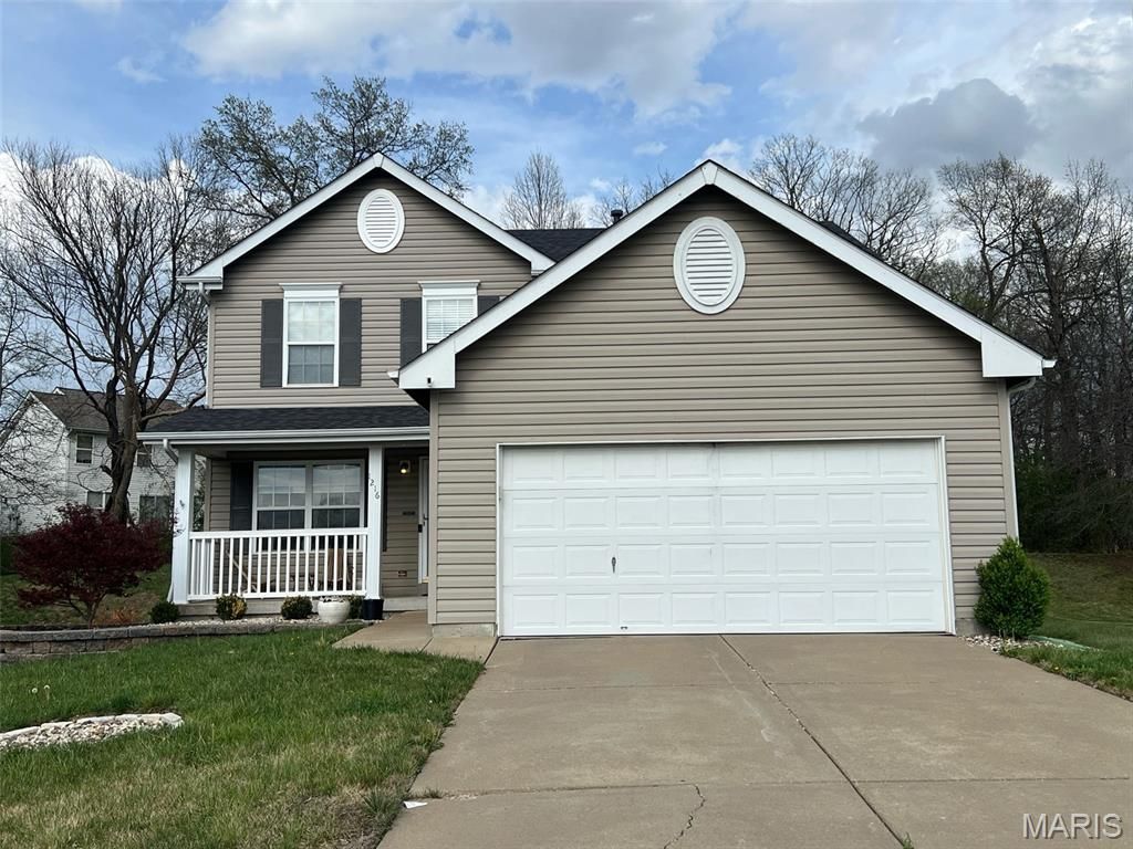 Photo of 1216 Flintshire Lane, Lake Saint Louis, MO 63367 (MLS # 26019426)