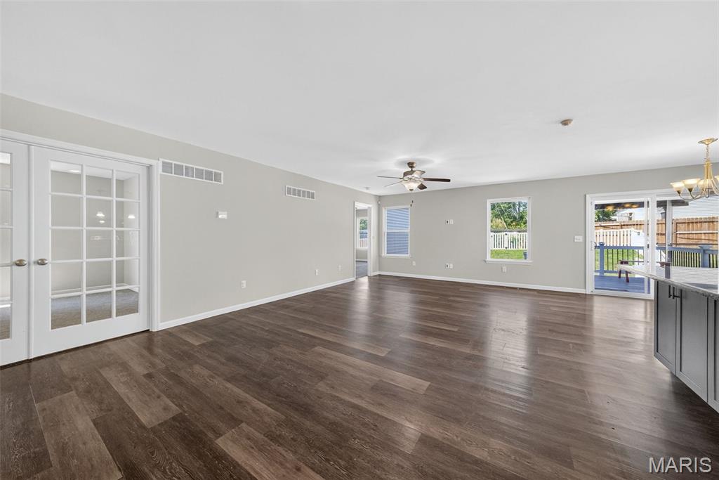 St Louis, Missouri 63123, United States, 3 Bedrooms Bedrooms, ,2 BathroomsBathrooms,Residential,Pending,185842