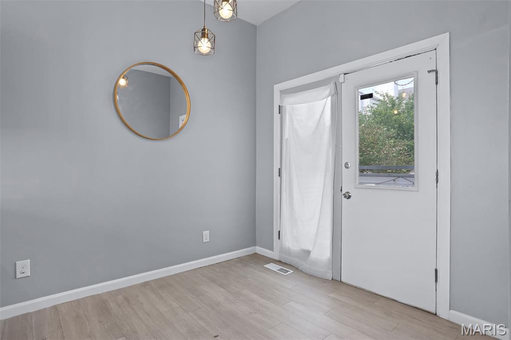 Conners 20 - Residential