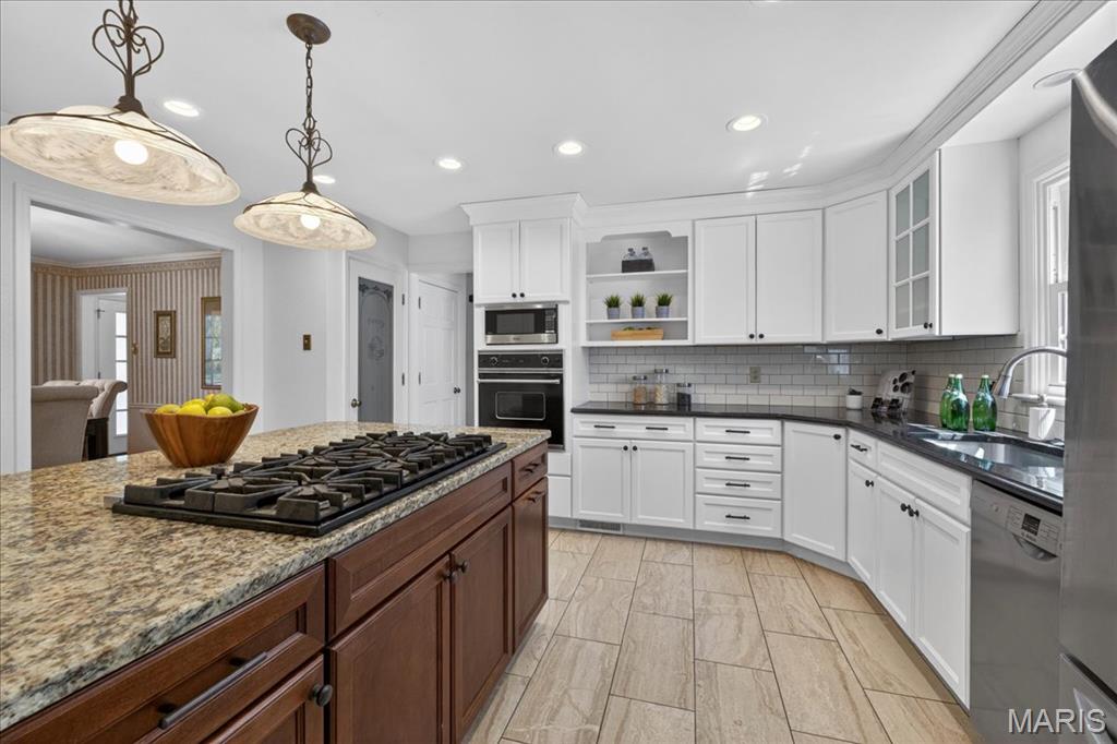 Gray Oaks - Residential