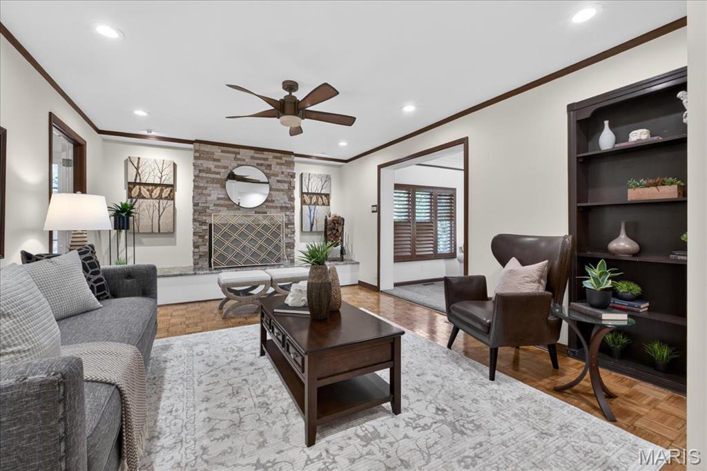 Gray Oaks - Residential