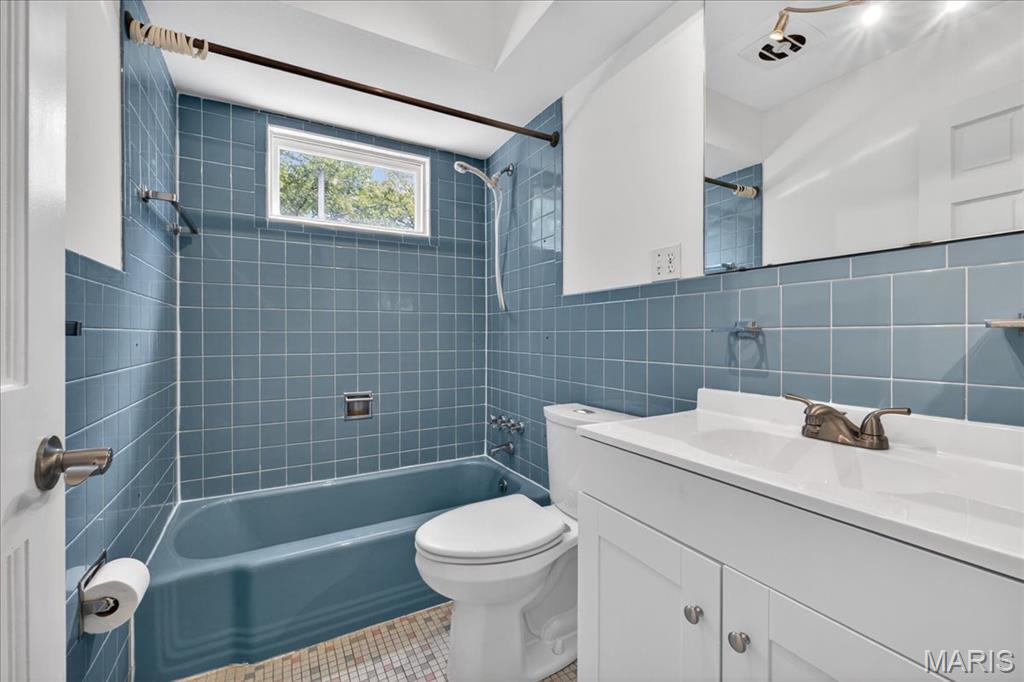 Gray Oaks - Residential