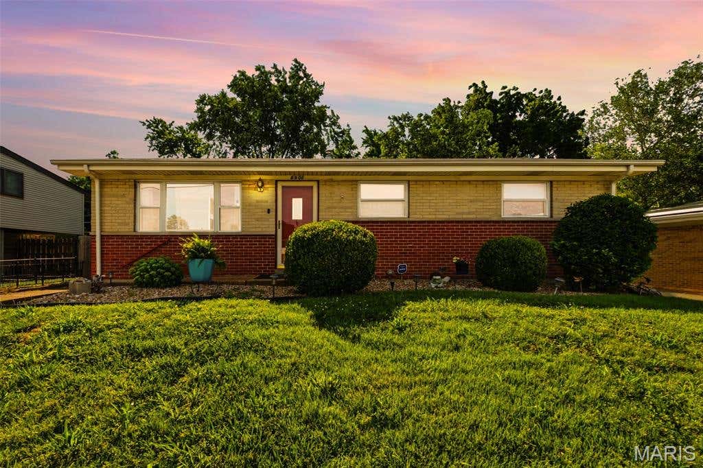 Photo of 6908 Howdershell Road, Hazelwood, MO 63042 (MLS # 26038572)
