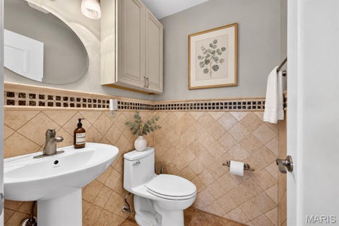 Tiny photo for 12120 Hibler Drive, Creve Coeur, MO 63141 (MLS # 26063868)