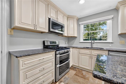 Tiny photo for 12120 Hibler Drive, Creve Coeur, MO 63141 (MLS # 26063868)