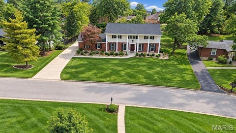Photo of 12120 Hibler Drive, Creve Coeur, MO 63141 (MLS # 26063868)