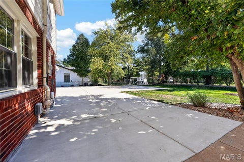 Tiny photo for 12120 Hibler Drive, Creve Coeur, MO 63141 (MLS # 26063868)