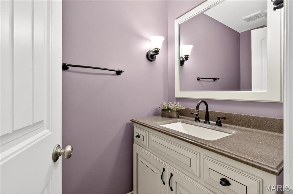 Ballwin, Missouri 63021, United States, 4 Bedrooms Bedrooms, ,3 BathroomsBathrooms,Residential,Active,198146