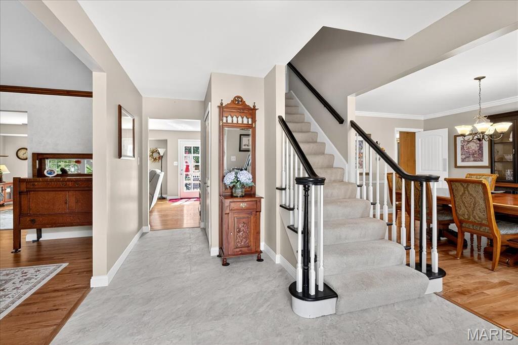 Ballwin, Missouri 63021, United States, 4 Bedrooms Bedrooms, ,3 BathroomsBathrooms,Residential,Active,198146