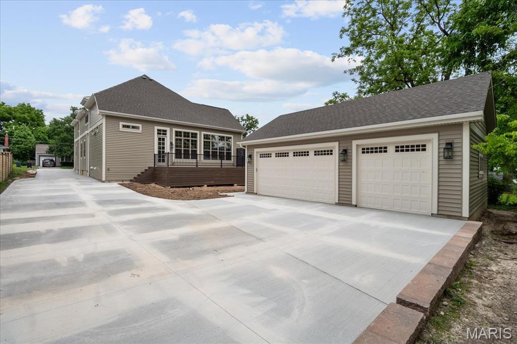 West Line of Geyer Road - Residential