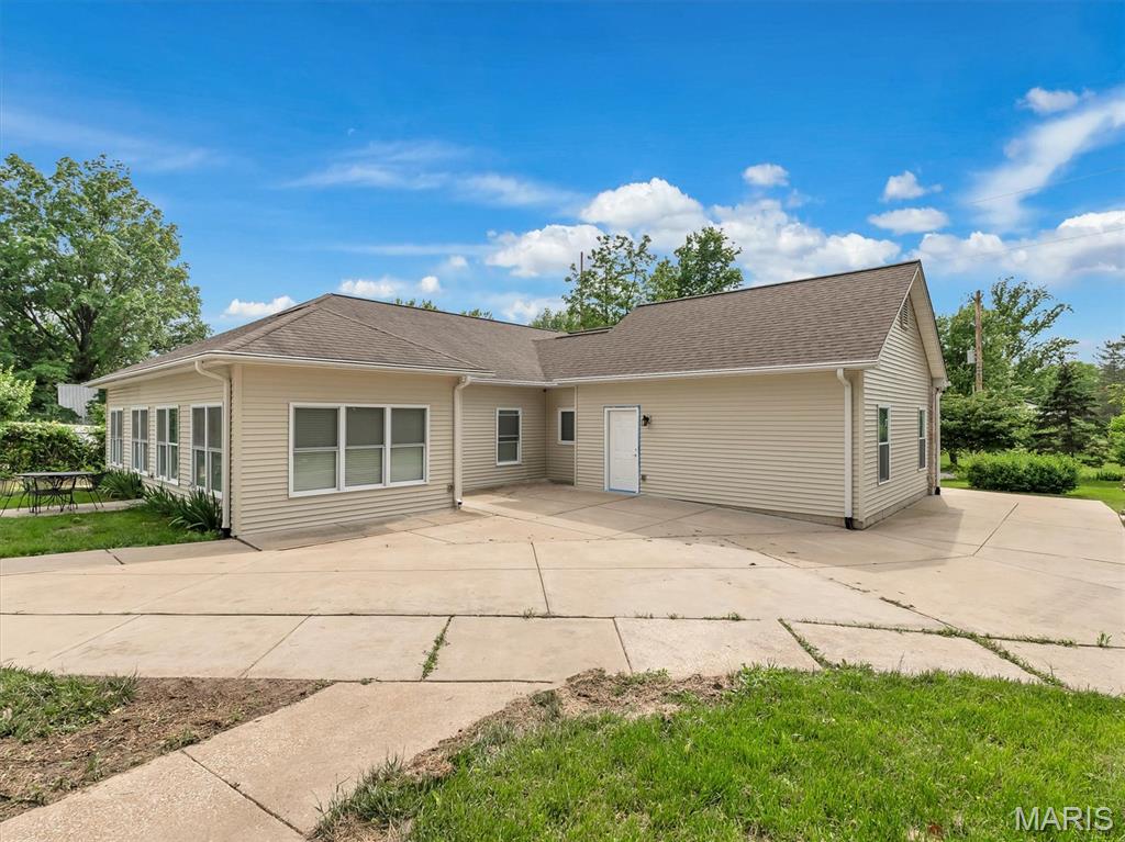602 S Ballas Road