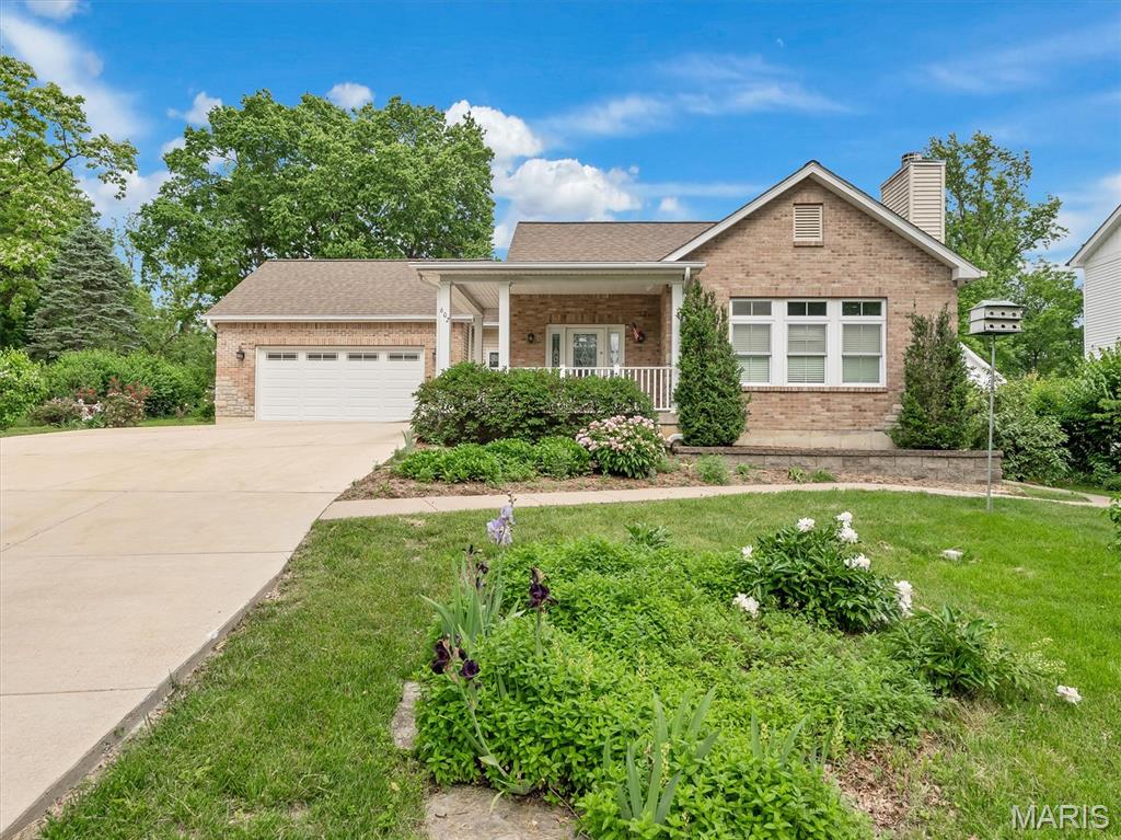 602 S Ballas Road