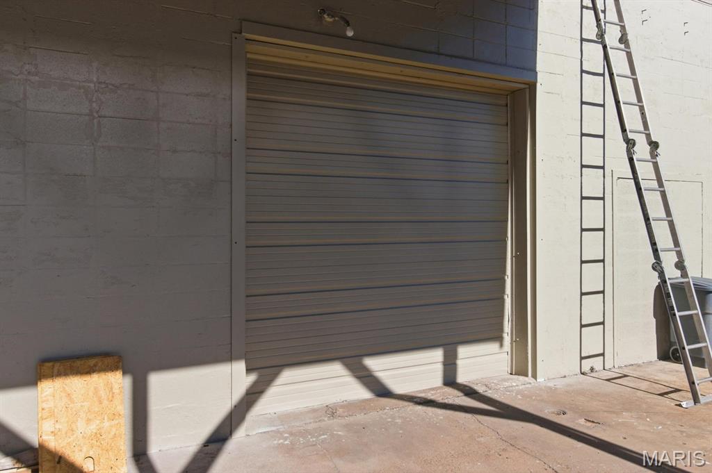 n/a - Commercial Sale