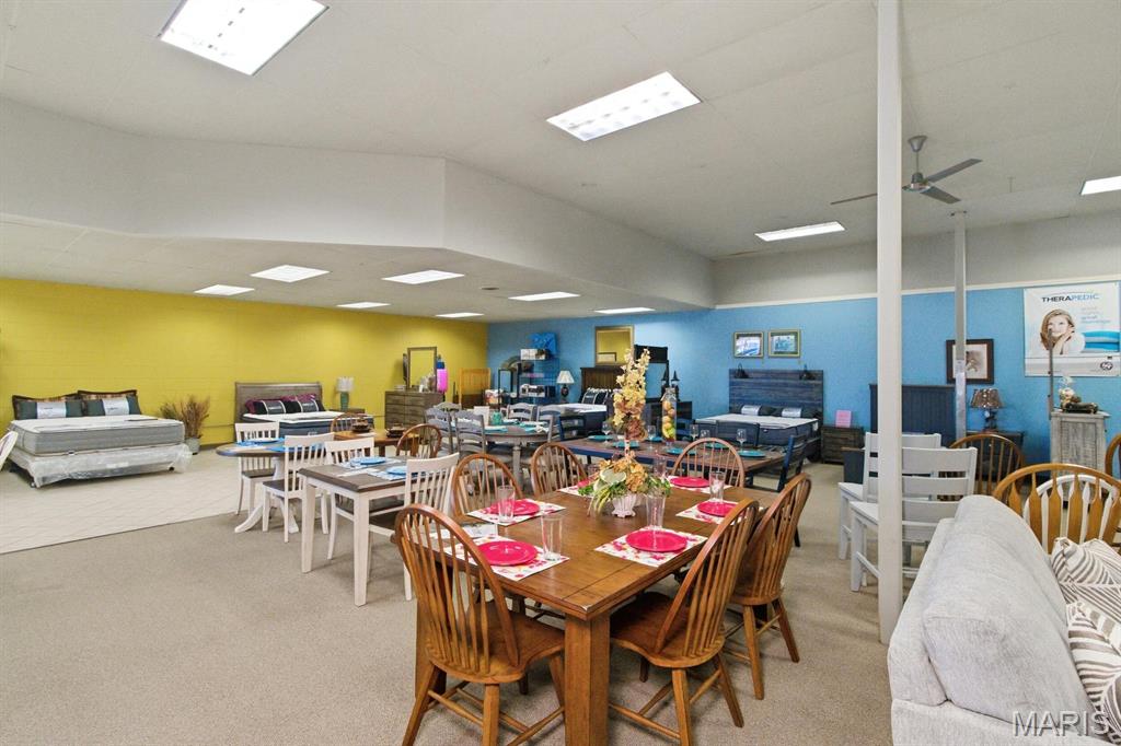 n/a - Commercial Sale