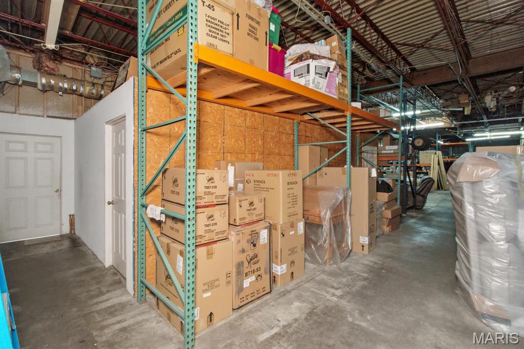 n/a - Commercial Sale