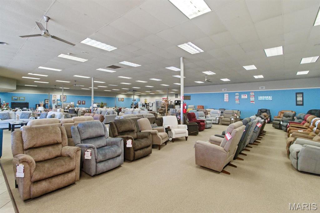 n/a - Commercial Sale