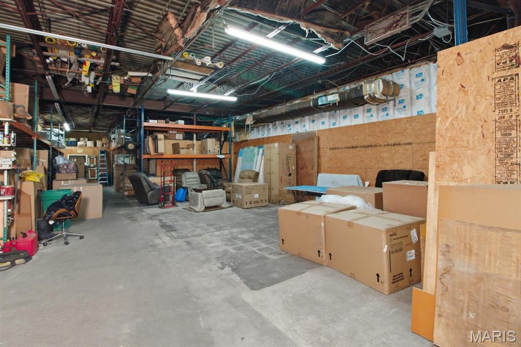 n/a - Commercial Sale