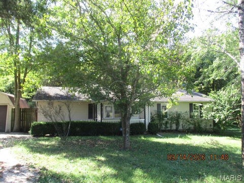 Photo of 24900 Highway 32, Belleview, MO 63623 (MLS # 26068270)