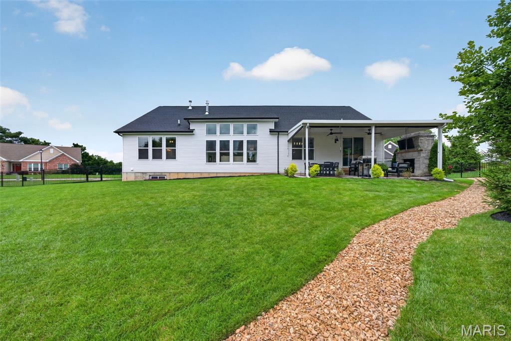 414 Gatehouse Circle