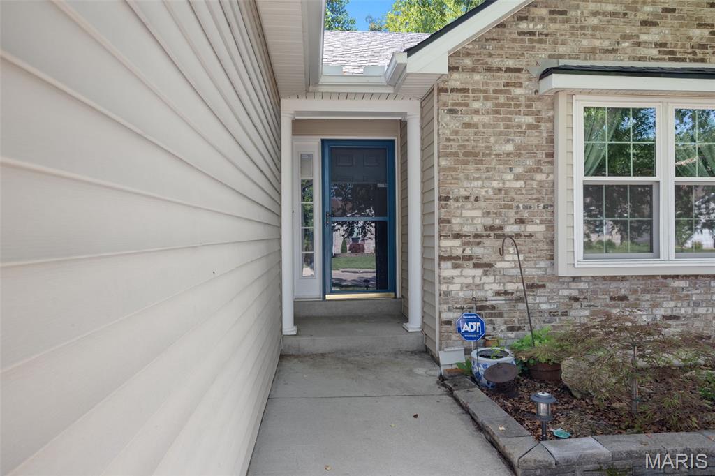 5480 Mystic Oaks Drive