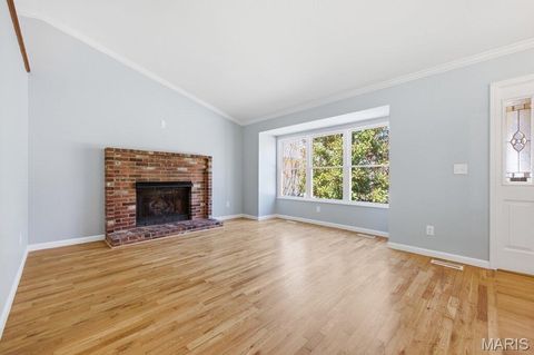 Tiny photo for 704 Ginger Wood Court, Ballwin, MO 63021 (MLS # 26020009)