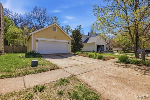 Tiny photo for 704 Ginger Wood Court, Ballwin, MO 63021 (MLS # 26020009)