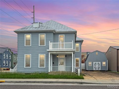 302 Lafayette Street Washington MO 63090