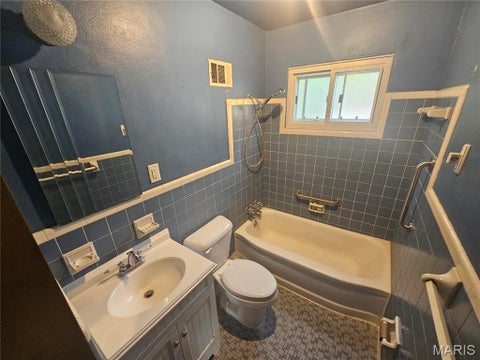 Tiny photo for 5500 Donbar Drive, St Louis, MO 63121 (MLS # 26046637)