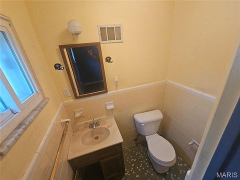 Tiny photo for 5500 Donbar Drive, St Louis, MO 63121 (MLS # 26046637)