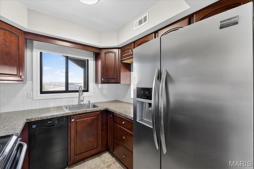 Genesee Park Condo Ph 7 - Residential